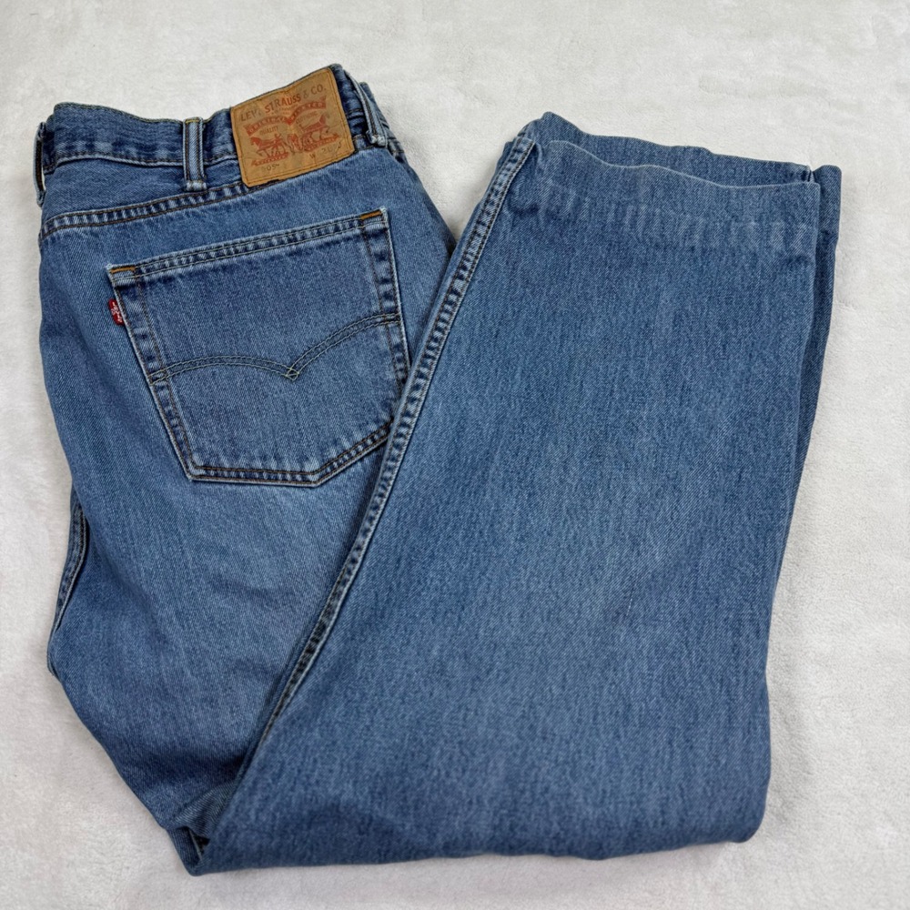 Levis 505 Regular Fit Straight Leg Jeans Men 42x30 Blue 27"Hemmed 505-0216‎